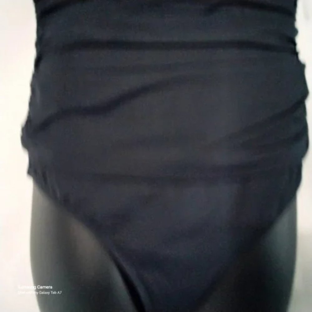 Jantzen Modest Ruched Slimming 1 Pc V-Neck Padded Bust Black Swimsuit NWT 16 - Picture 3 of 12